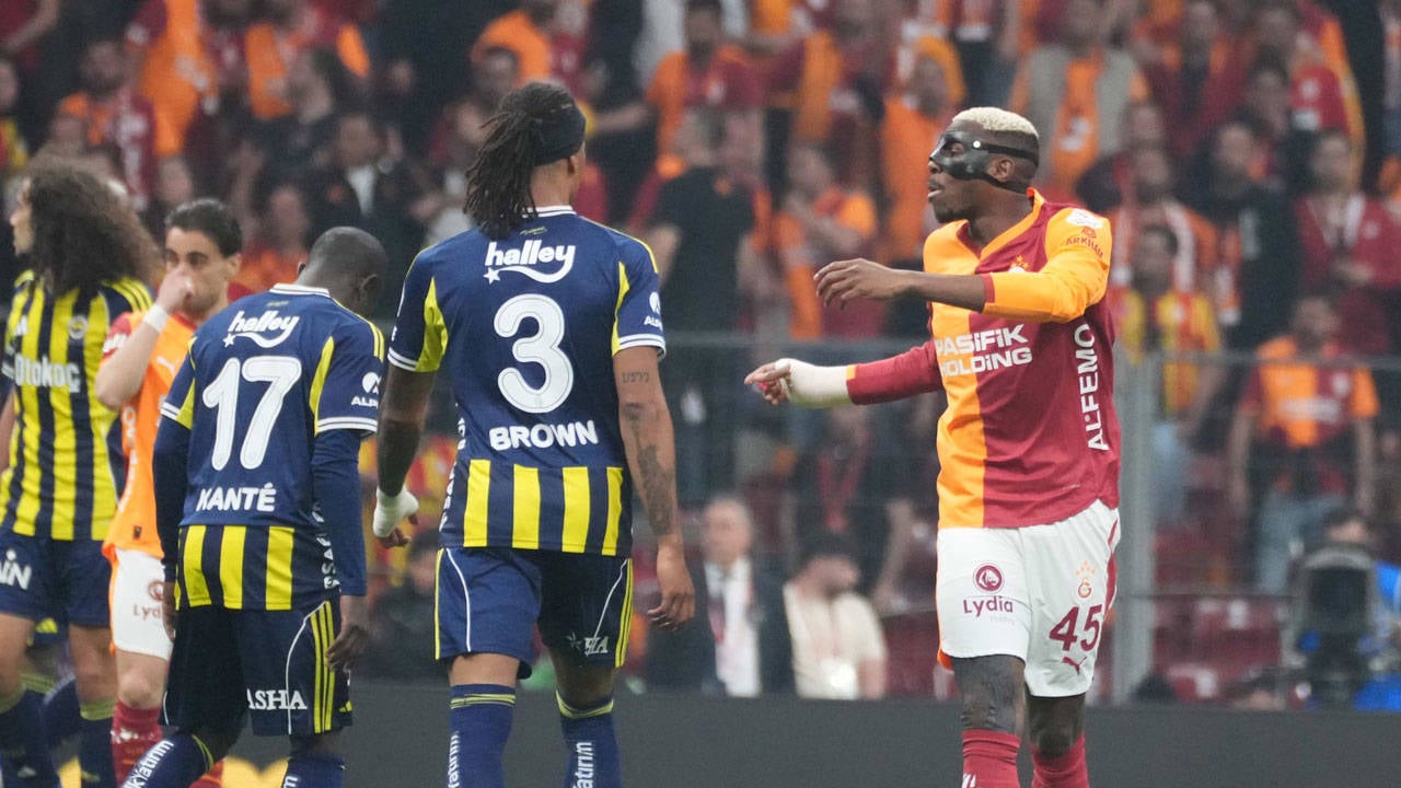 Galatasaray-Fenerbahçe Derbisinde Muhtemel İlk 11'ler Belli Oldu!