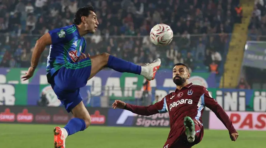 Karadeniz'de gol yağmuru: Çaykur Rizespor 3-4 Trabzonspor