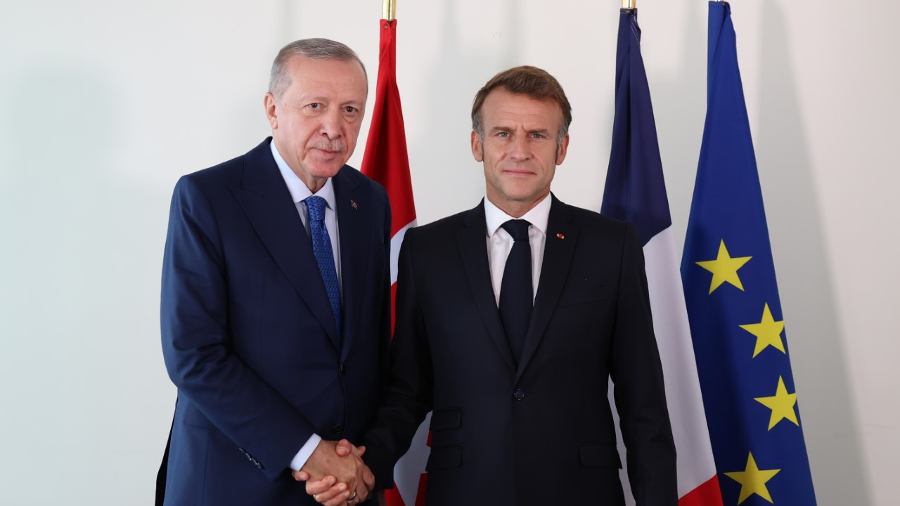 Erdoğan, Macron ile görüştü: COP31 Liderler Zirvesi’ne davet etti
