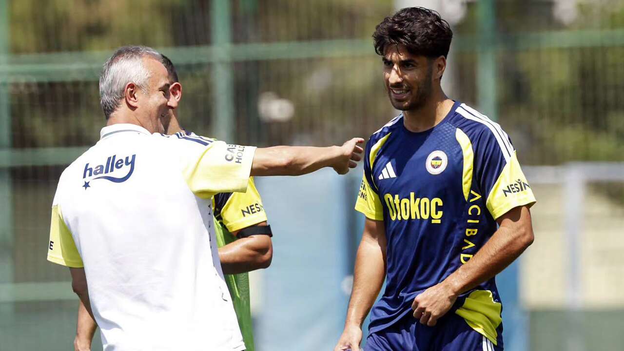 Fenerbahçeli futbolcular İsmail Kartal'a veda etti