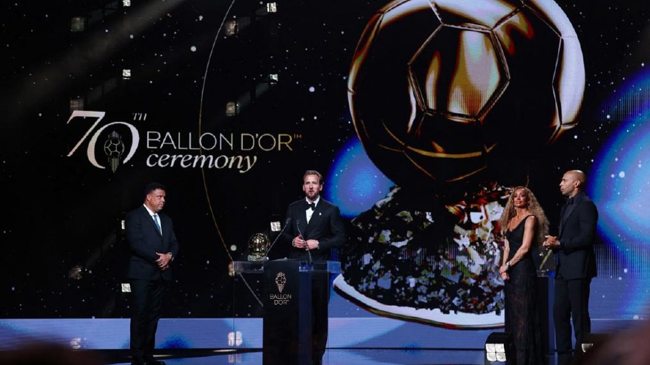 Tüm Zamanların Ballon d'Or'u Belli Oldu! Messi mi, Ronaldo mu Kazandı?