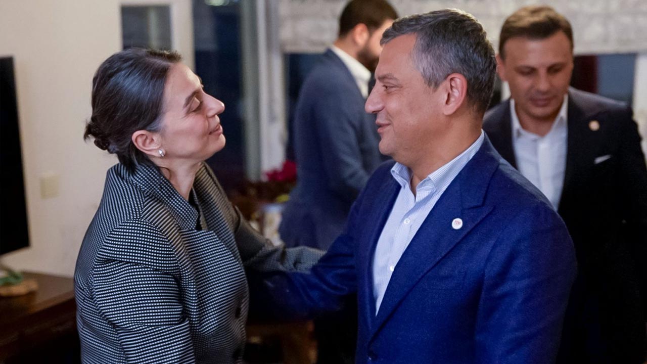 Özel'den Dedetaş'a ziyaret: Tayyip Bey Üsküdar'ı geri aldı
