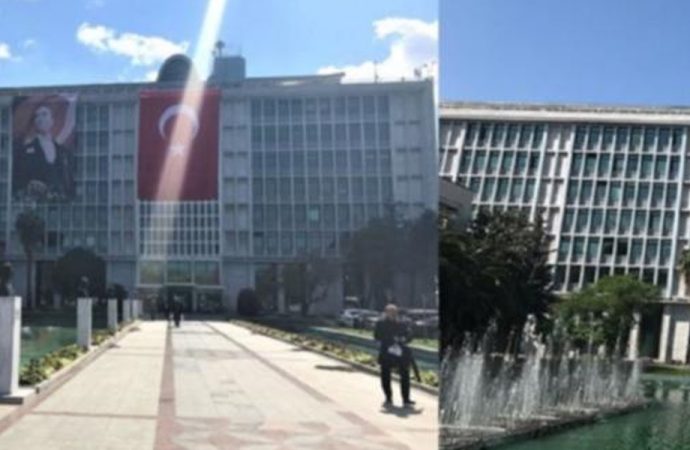 Ekrem İmamoğlu’nun astırdığı Atatürk posteri İBB binasından indirildi