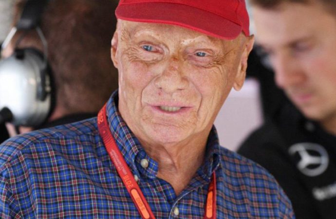 Formula 1’in efsane ismi Niki Lauda hayatını kaybetti