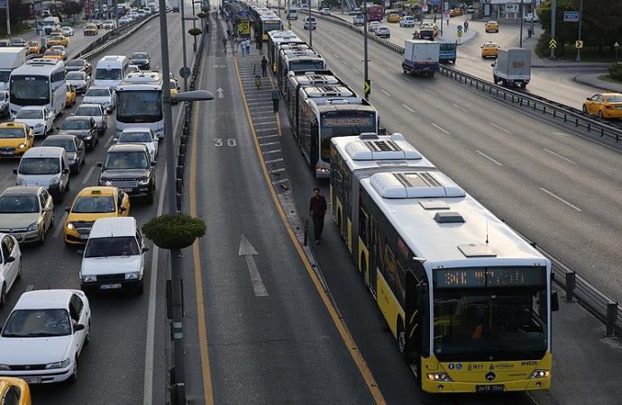 İBB’den yeni metrobüs planı!