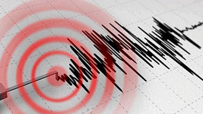 Ege'de deprem!