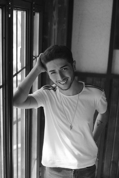 Özbek Anıl Durmaz'ın 'Söyle' isimli ilk single'ı yayınlandı