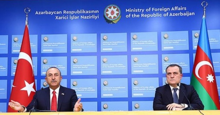 Dışişleri Bakanı Çavuşoğlu, Azerbaycanlı mevkidaşı Bayramov ile görüştü