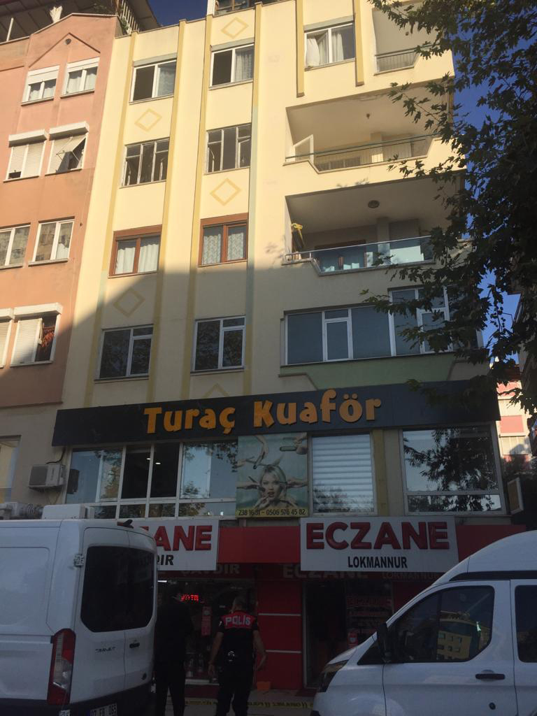 Antalya'da evde patlama!