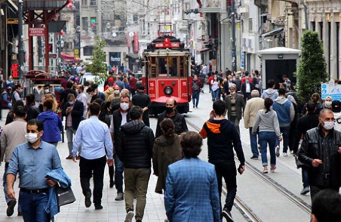 İstanbul için korkutan uyarı: Salgın daha da kötüye gidecek