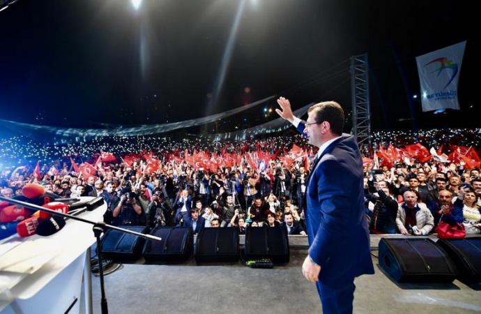 İmamoğlu’na 15 milyonluk bağış