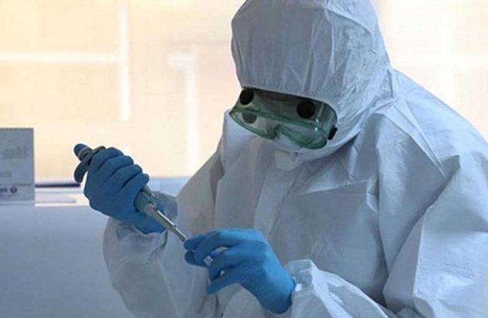 İngiltere'den flaş açıklama: Koronavirüs aşısı için tarih verdi!