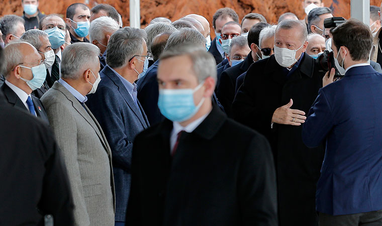 Erdoğan, İnce ile selamlaştı Kılıçdaroğlu'nu es geçti!