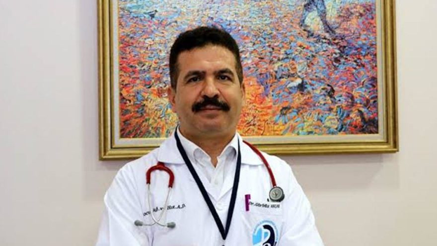 'Hastanelerde yer yok. Sokağa çıkma yasağı ilan edilmeli’ diyen doktor görevinden alındı!
