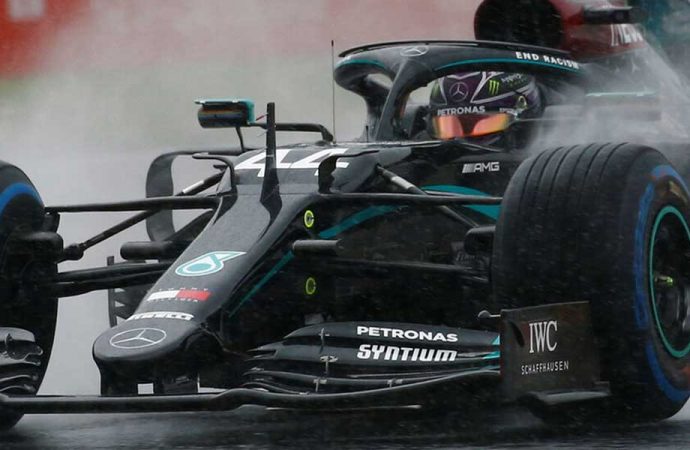 7. kez dünya şampiyonu oldu: Türkiye’de Hamilton kazandı!