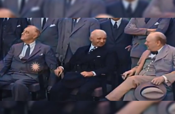 İnönü'nün Kahire'de Roosvelt ve Churchill'le bir araya geldiği görüntüler ortaya çıktı