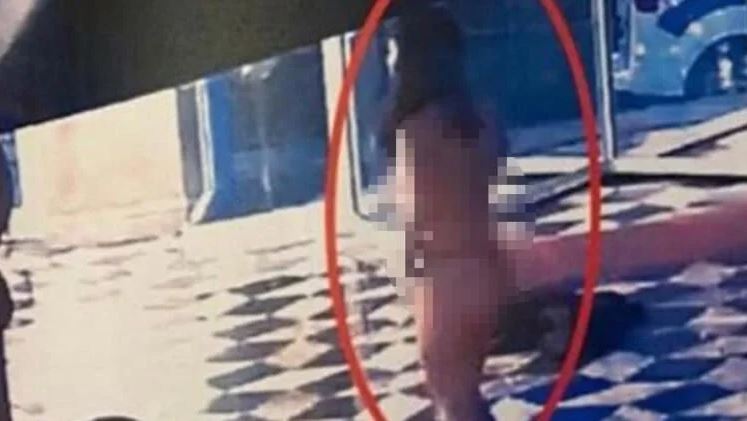 İstanbul'da şoke eden olay! Genç kadın otel lobisinde çırılçıplak soyundu
