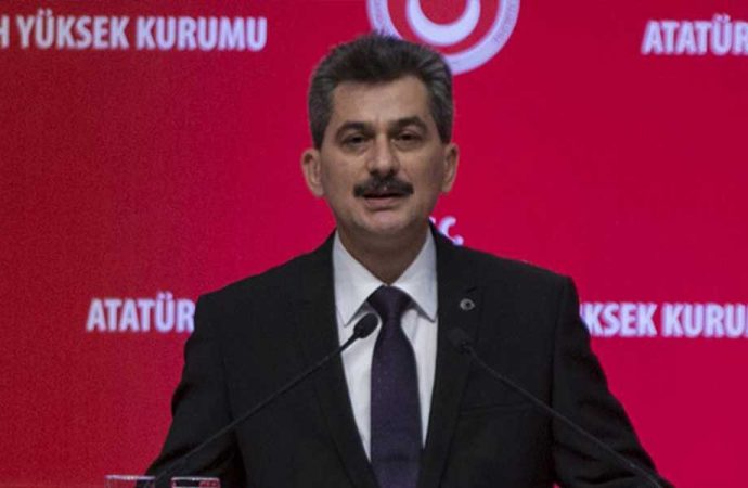 İran, Erdoğan’ın okuduğu şiir nedeniyle Türkiye Büyükelçisi’ni Dışişlerine çağırdı