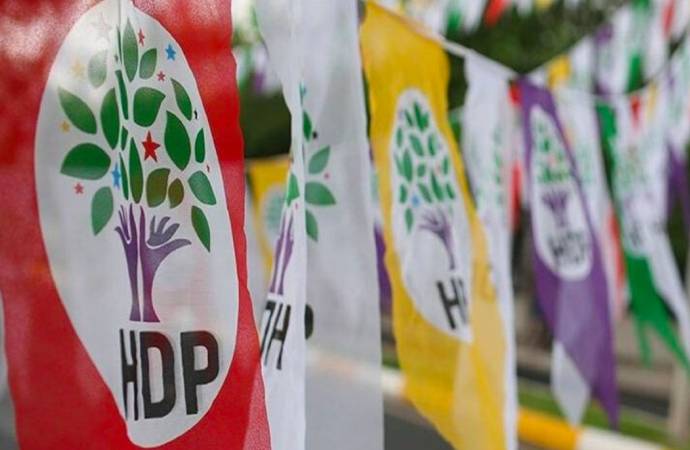 Selvi: Bahçeli’nin HDP çağrısının cumhur ittifakının ortak politikası olmadığı belli oldu