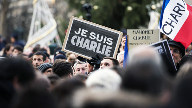 Charlie Hebdo davasında karar: İkisi Türk 14 zanlıya onlarca yıl hapis cezası