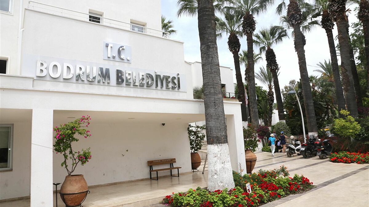 Bodrum Belediyesi'nde bıçaklı saldırı şüphelisi, disiplin cezası almış