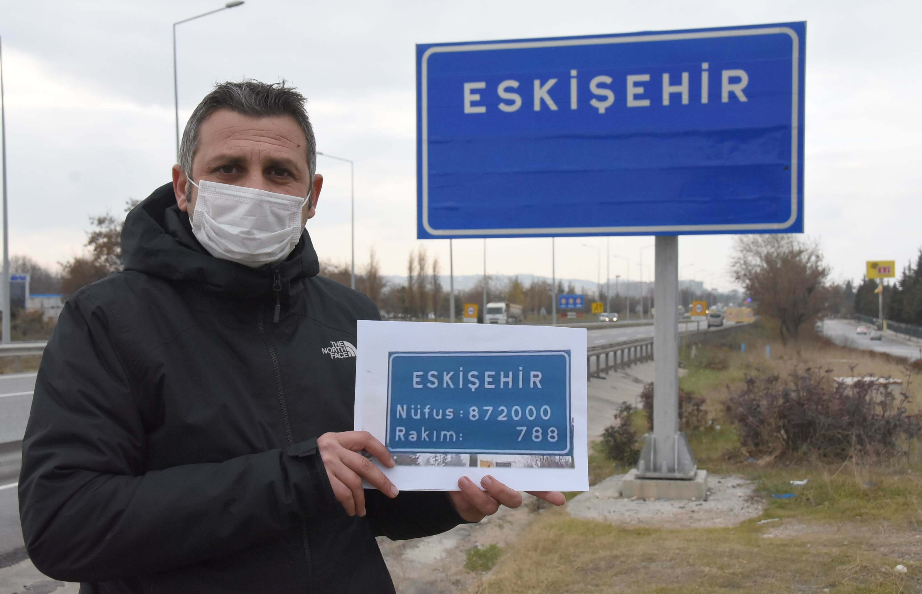 İl tabelalarından nüfus ve rakım bilgileri kaldırılıyor: Gerekçe masraf!