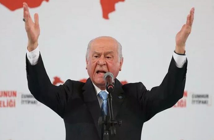 Bahçeli’den, Yıldırım ve Küçükkaya’ya yüklendi: Kürdistan yoktur, o sözde gazeteci...