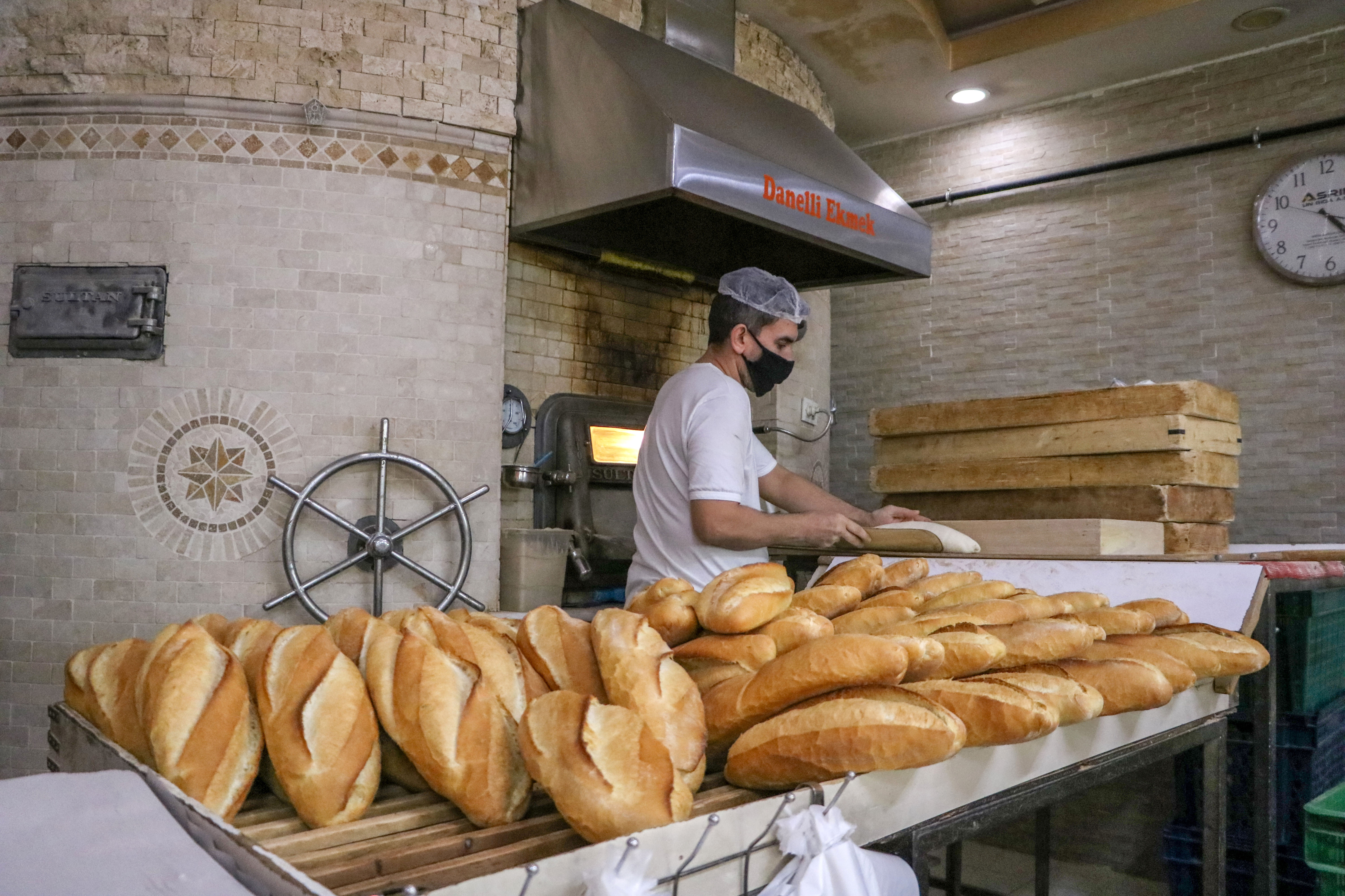 Flaş! Yargıtay, ucuz ekmek satışının 'haksız' olduğuna hükmetti