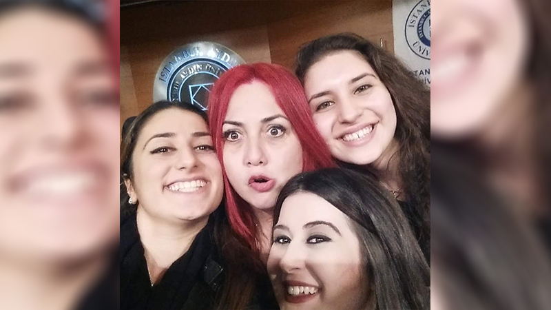 Aylin Sözer'in ailesinden açıklama: Aylin eski sevgilisi tarafından katledilmedi, pis bir hırsız tarafından bo