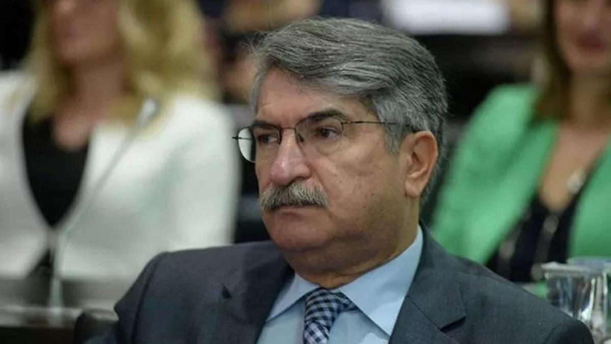 Fikri Sağlar'dan eleştirilere cevap: 'Türbana ilişkin ifadelerimin, inançları gereği başını örtenlere yönelik 