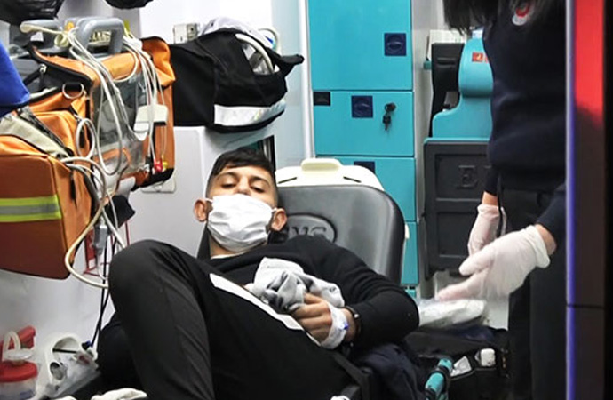 50 liralık kavga: Borcunu ödemek için çağırdığı arkadaşını silahla yaraladı!