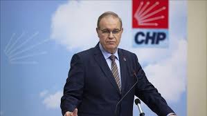Faik Öztrak: 'Bizde tek adam, adamcağız yok. İnsan gibi insan var'