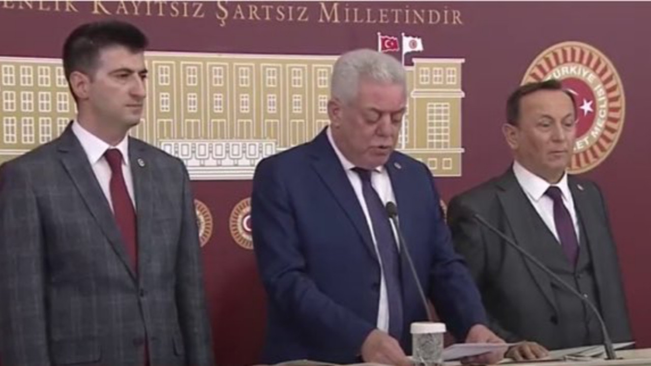 Son Dakika Haberi... Chp'den İstifa Eden 3 Milletvekili Hangi Partiye Geçti!