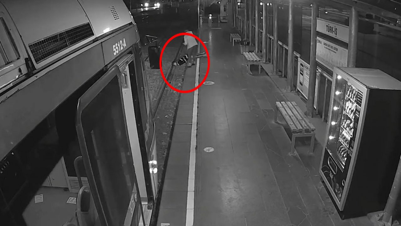 Fenalaşıp tramvay raylarına düşen kadın son anda kurtuldu