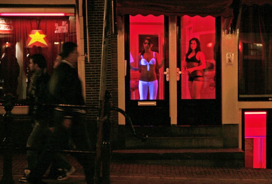 Hollanda'da seks turizmine darbe vuracak genelev kararı!