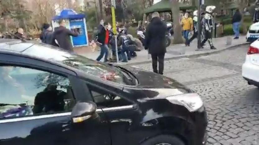 Çanakkale'deki Boğaziçi eylemine polis saldırısı: 9 yurttaş gözaltında!