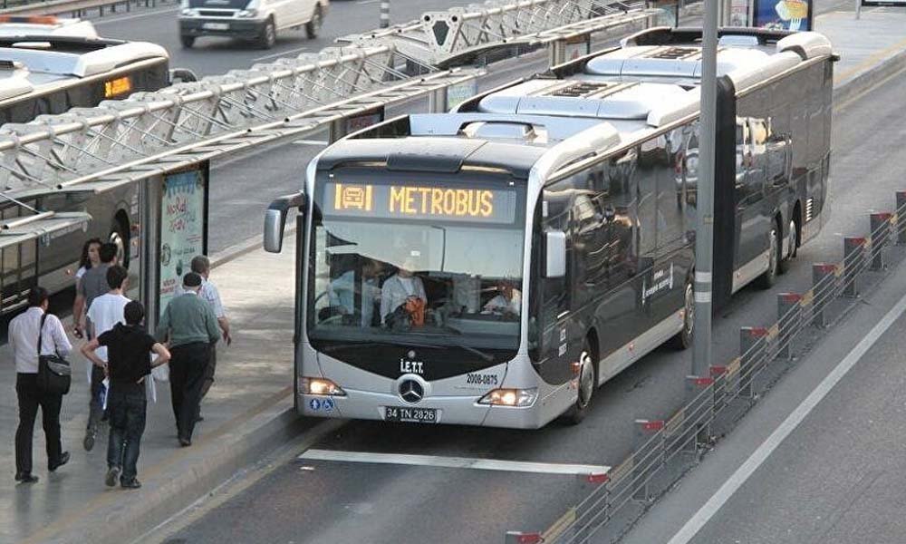 İstanbul’da toplu taşıma yasağı esnetildi