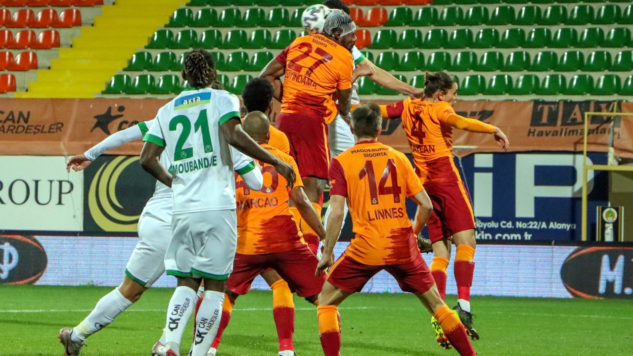 Galatasaray Alanyasporı mağlup etti
