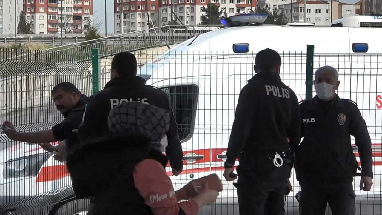 HES kodları olmadığı için metrobüse alınmayınca etrafa saldırdılar
