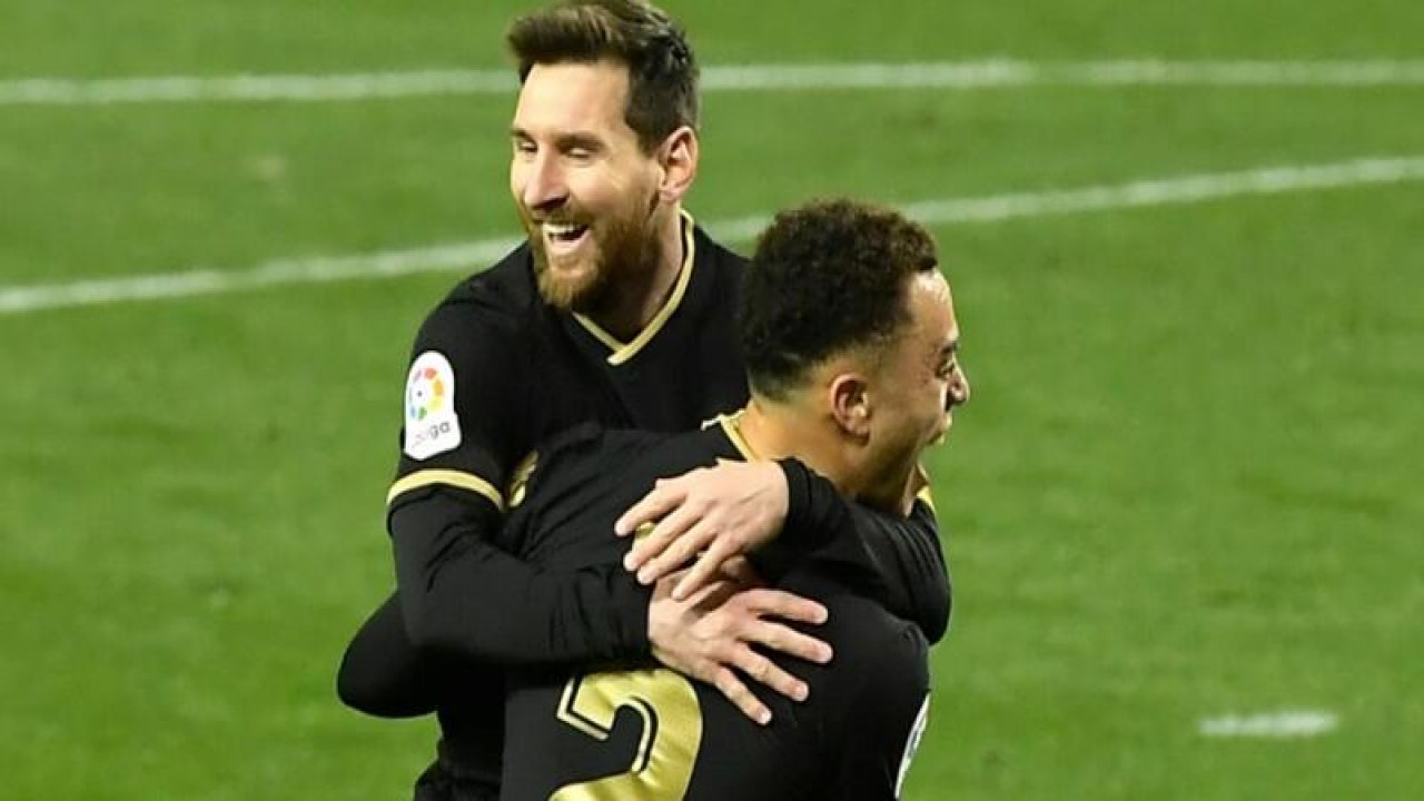 Barcelona, Real Sociedad'ı deplasmanda 6-1 yendi