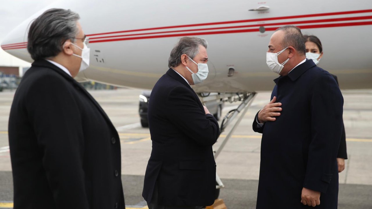 Dışişleri Bakanı Çavuşoğlu, NATO toplantısına katılmak için Brüksel’de