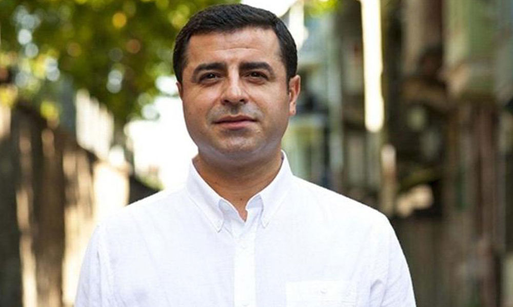 Demirtaş: Kürtleri aldatılması çok kolay saftirikler gibi görenler hep yanıldılar