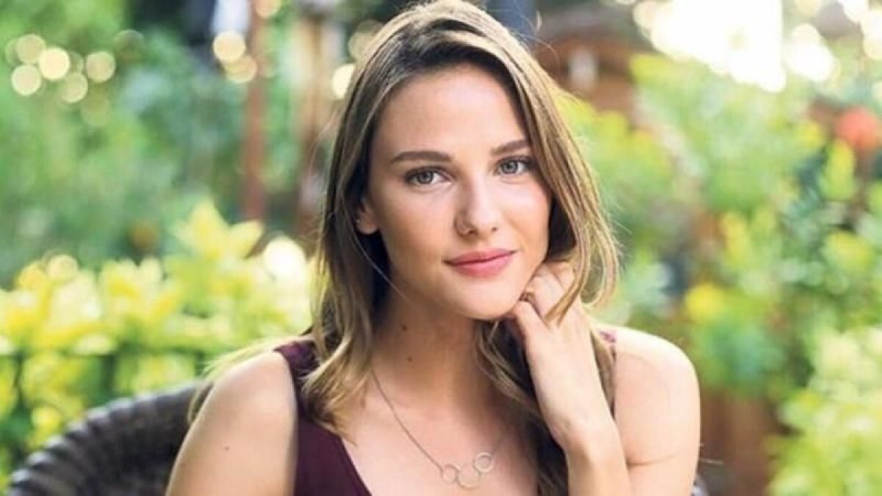 Hande Erçel bile düşüşte, Alina Boz yükselişte