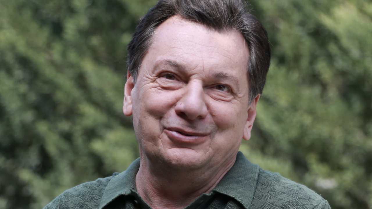 Vedat Milor, ilginç yemek hikayelerini anlattı: Yemekten inşaat çivisi çıktı!