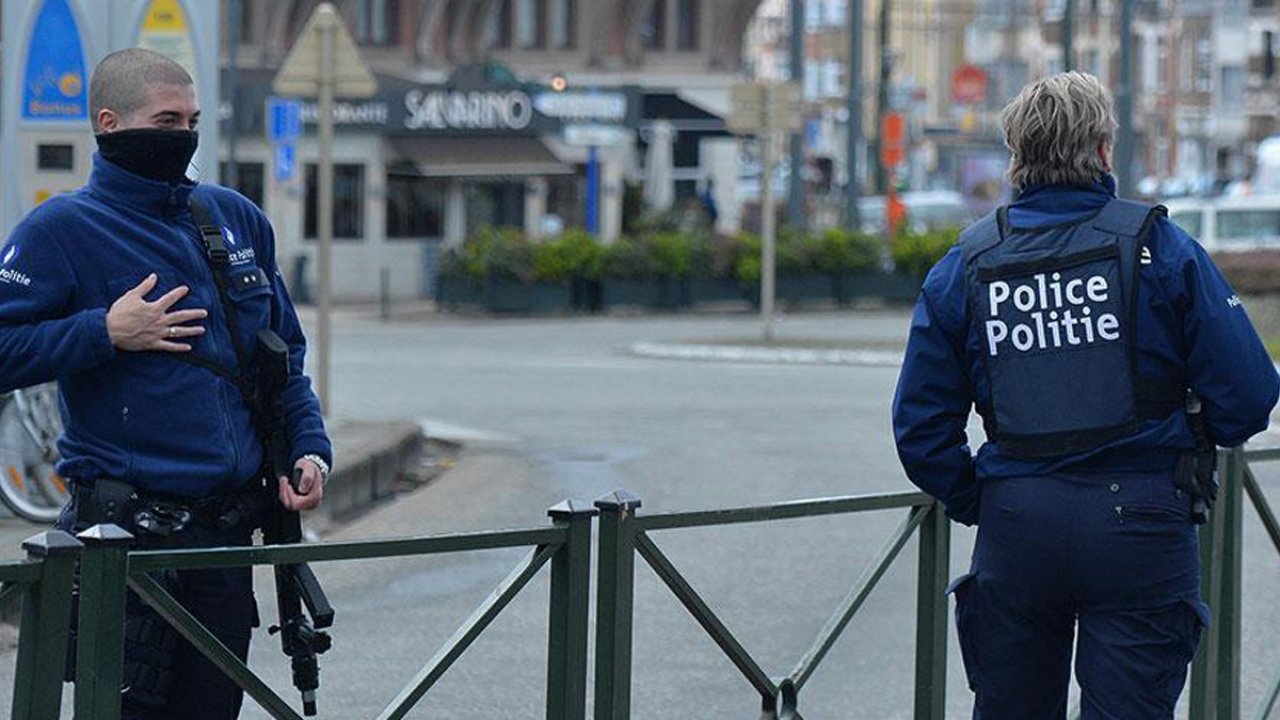 Brüksel'de şaka olarak düzenlenen festival gerçeğe dönüştü