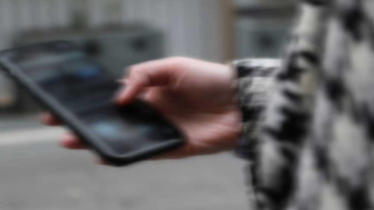 Dikkat! Sadece telefonuna indirdi, 77 bin liradan oldu!