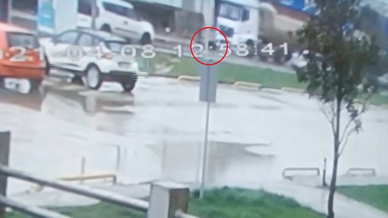 Bursa'da 16 yaşındaki kurye hayatını kaybetti