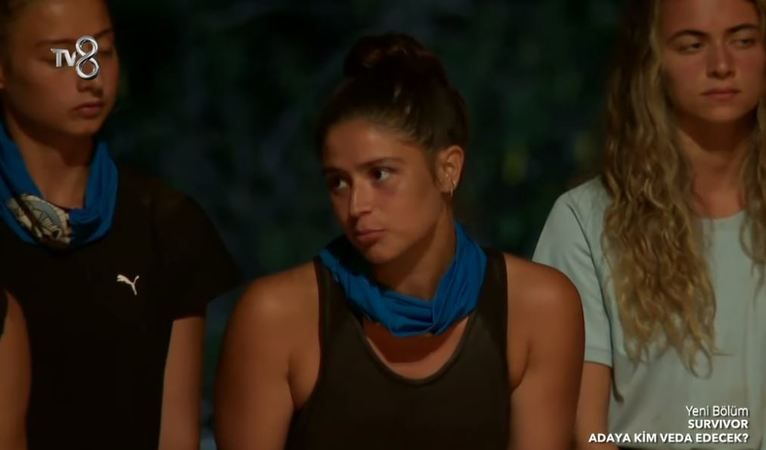 Survivor Yarışmasında Haksız Bir Nispet Yapan Ayşe Dikkatleri Çekti