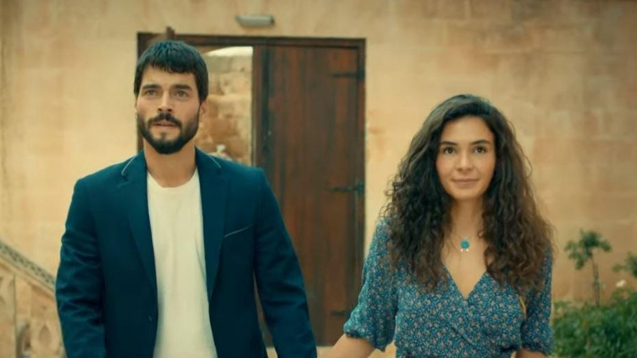 Hercai dizisi final yaptı! Akın Akınözü ve Ebru Şahin'den duygusal paylaşımlar geldi