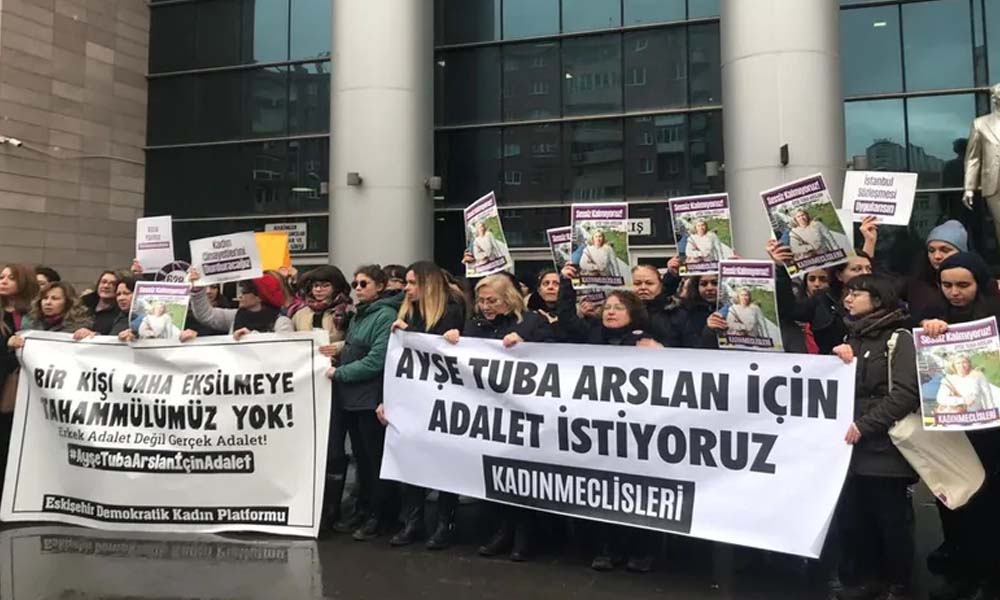 23 kez şikayet etmişti: Ayşe Tuba Arslan’ı satırla öldüren Yalçın Özalpay için haksız tahrik indirimi talebi!